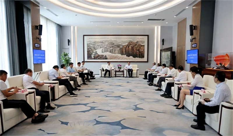 張文琪會(huì)見河南省發(fā)展改革委和信陽市政府領(lǐng)導(dǎo)一行1.jpg 張文琪會(huì)見河南省發(fā)展改革委和信陽市政府領(lǐng)導(dǎo)一行1.jpg