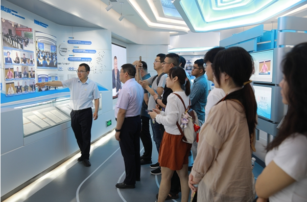 陜煤集團協辦全國第三期“國企黨建寫作大講堂”